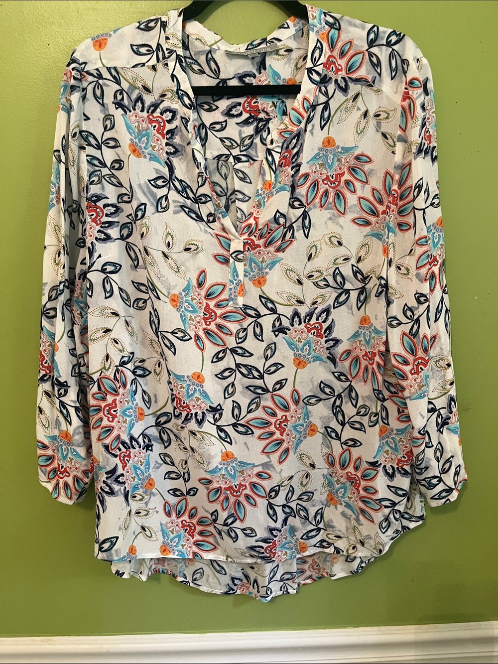 Daniel Rainn colorful floral split neck blouse